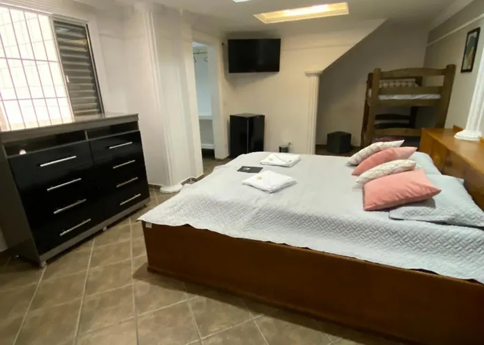 Hostel Anprado #